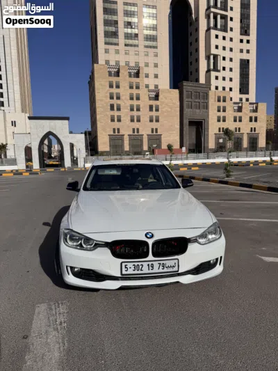 BMW 3 Series 328 2