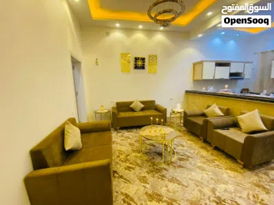 مبنا سكني وتجاري للبيع 2