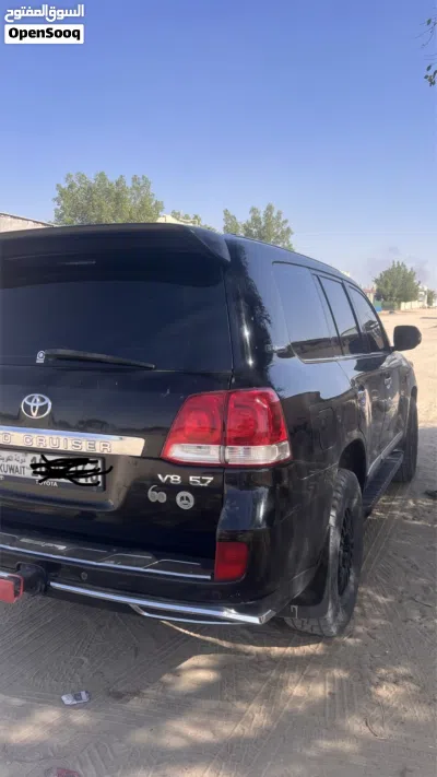 تويوتا لاند كروزر VX 2