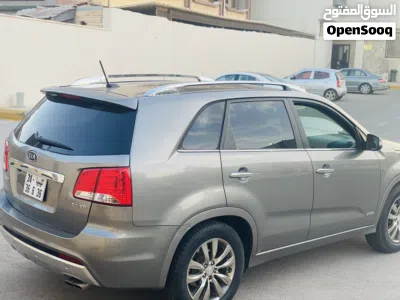 كيا سورينتو SX 4