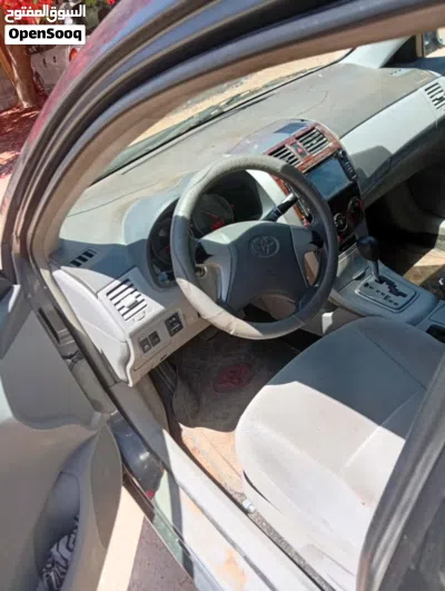 Toyota Corolla LE 3