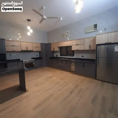 السلام عليك ورحمه متوفر انواع تصميم لي المطبخ شغله فنان العامل 3