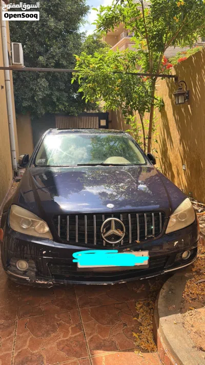 مرسيدس بنز الفئة-C C 300 4