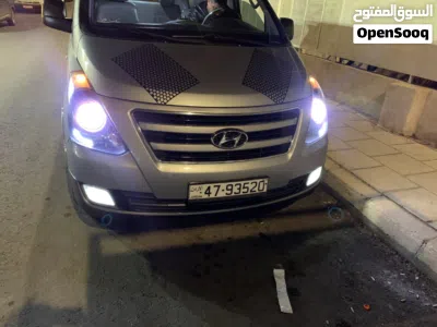 Hyundai H1 Standard 3
