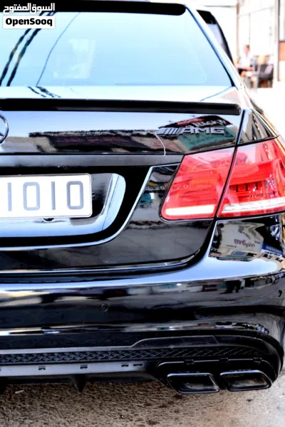 Mercedes Benz E-Class E 200 3