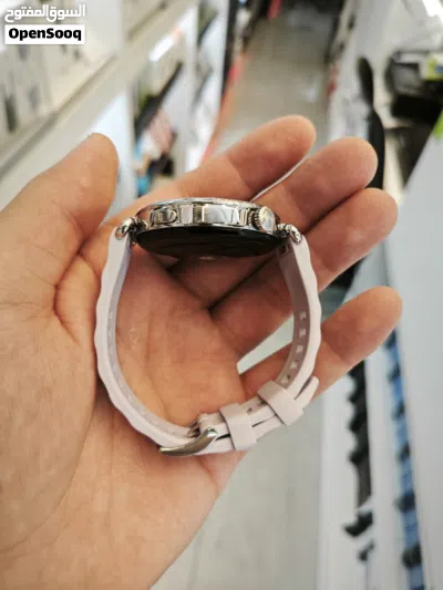 HUAWEI WATCH GT6 ( 41M ) USED /// ساعه هواوي جي تي 6 مقاس 41 ملي مستعمل وكاله 4