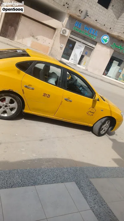 Hyundai Avante SE 3