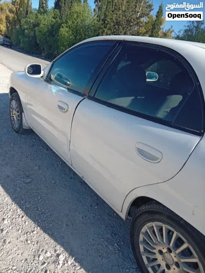 Daewoo Nubira 4