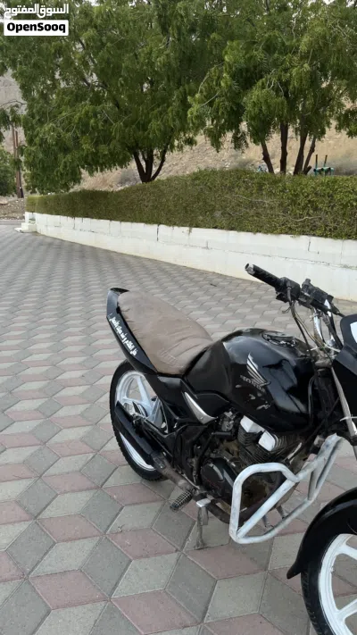 Honda Unicorn 3