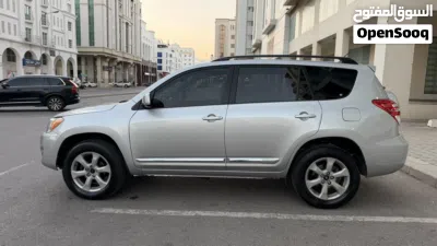 Toyota RAV 4 Adventure 4