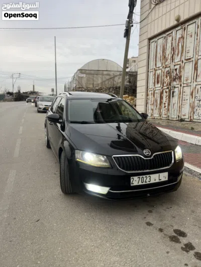 سكودا اوكتافيا Standard 4