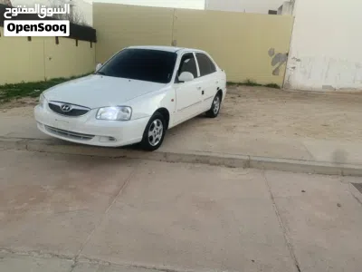 Hyundai Verna Standard 2