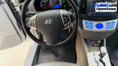 Hyundai Avante SE 2