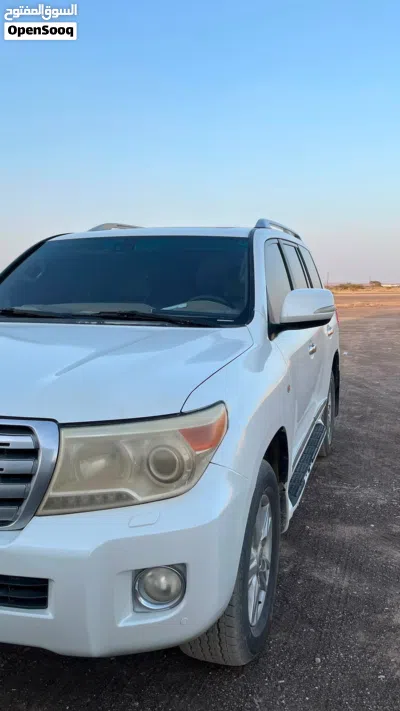 تويوتا لاند كروزر GXR 3