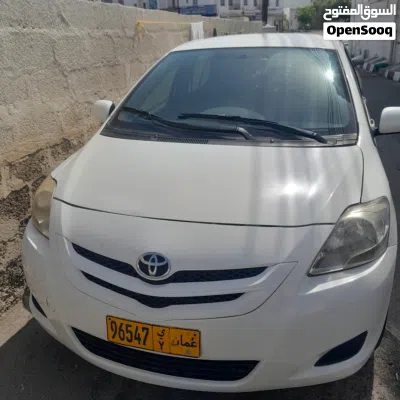 Toyota Yaris Basic 3