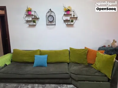 طقم كنب مستعمل قابل للتفاوض 3