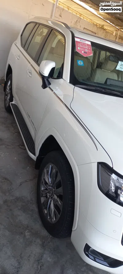 تۆیۆتا لەند کڕووزەر GXR 2