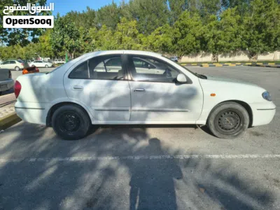 Nissan Sunny Standard 4
