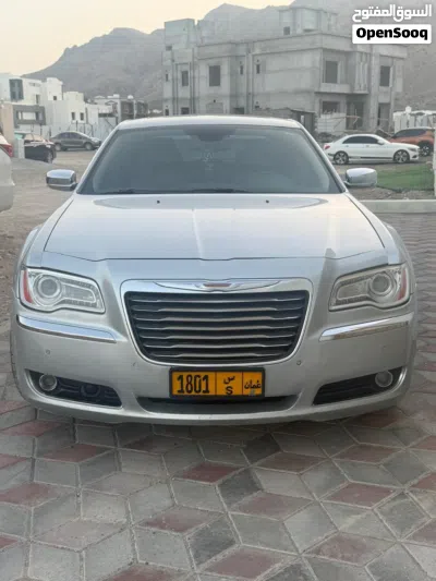 كرايسلر 300 300S v8 2