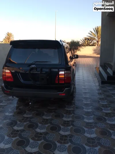Toyota Land Cruiser EXR 4