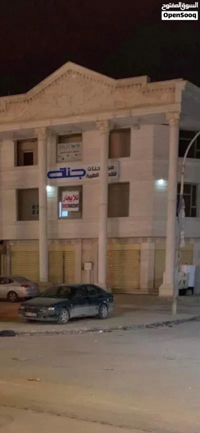 مبنى كامل على شارع الخليج الريسي 3