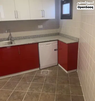 استوديو كبير بدسمان مطبخ م مساحةكبيرة spacious with kitchen 4