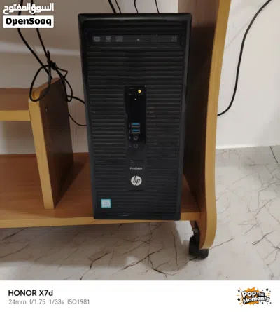 كمبيوتر مع جميع ملحقاتهhp الرام 8 i5 4
