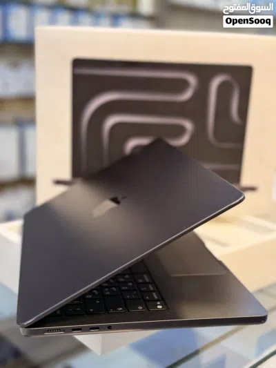 Macbook Pro M5 chip 2