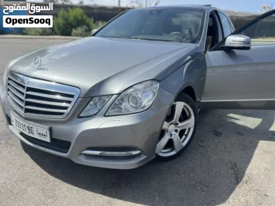 مرسيدس بنز الفئة-E E 250 2