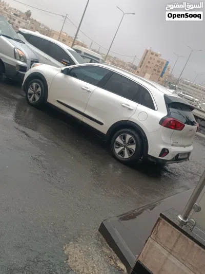 كيا نيرو EX 3