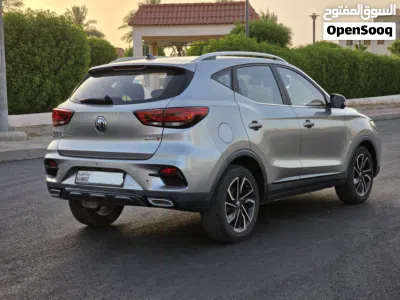 MG MG ZS 4
