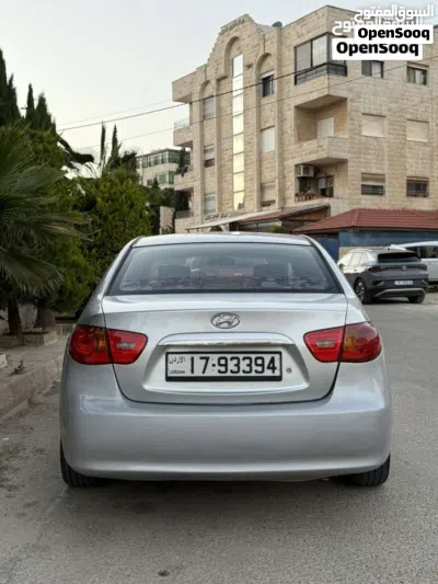 Hyundai Avante SE 4