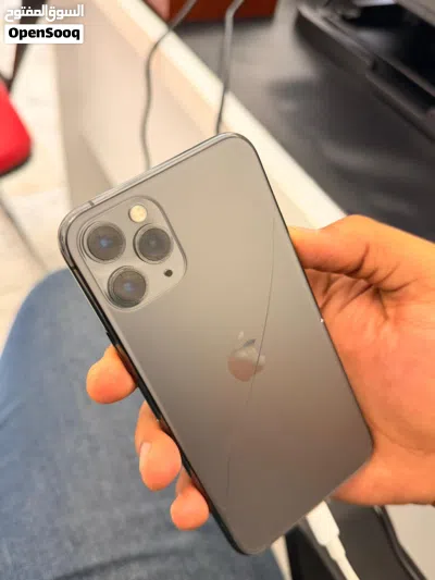 I phone 11pro 256giga 2