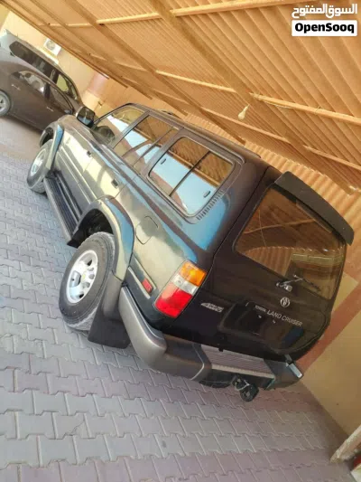 Toyota Land Cruiser GX 3
