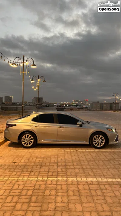 Toyota Camry LE 3