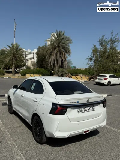 سوزوكي ديزاير Standard 4