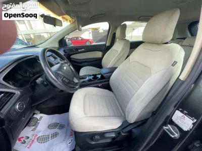 Ford Edge SE AWD 2