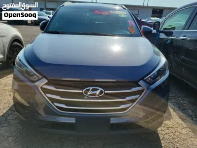 Hyundai Tucson GL 2