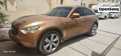 إنفينيتي FX50 Sport 4