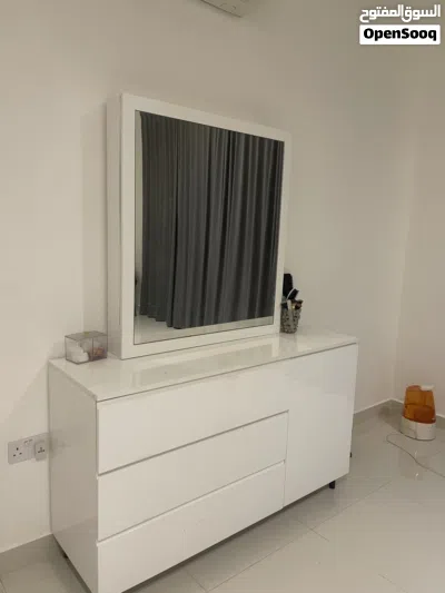Glossy White Bedroom Set (Size: 2m x 1.80m) - Smart Storage! 3