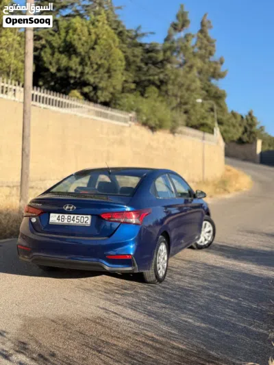 Hyundai Accent GLS 3