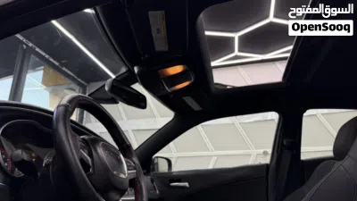 Dodge Charger SXT 2
