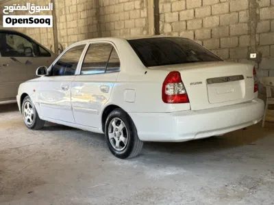 Hyundai Verna Standard 2