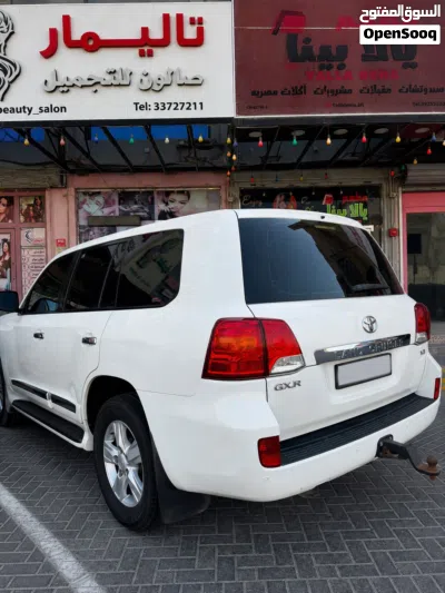 تويوتا لاند كروزر GXR 4
