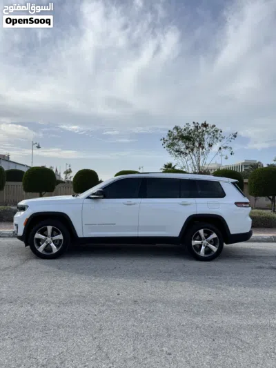 Jeep Grand Cherokee L Summit 4X4 2
