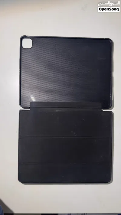 iPad Pro 13” M4 Cases — 2 Folio Covers 4