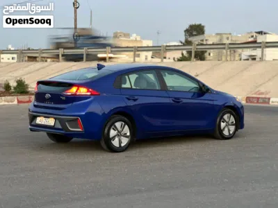 هيونداي ايونيك Standard 3