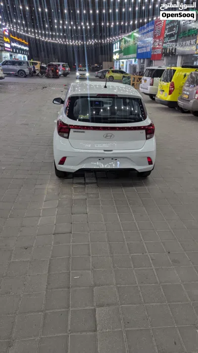 Hyundai Grand i10 4