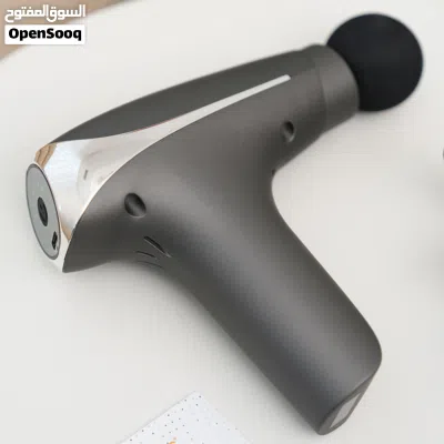 جهاز مساج العضلات العصري Pro Gun من بأربع رؤوس و 6 سرعات محمول وقابل للشحن بضمان سنة شامل التوصيل 3