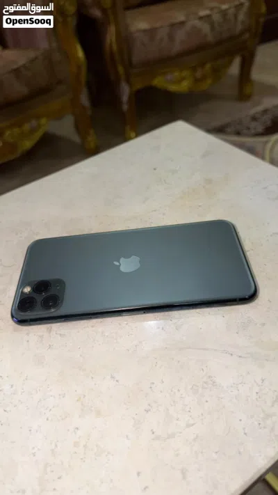 ايفون 11 برو ماكس ممتاز 3